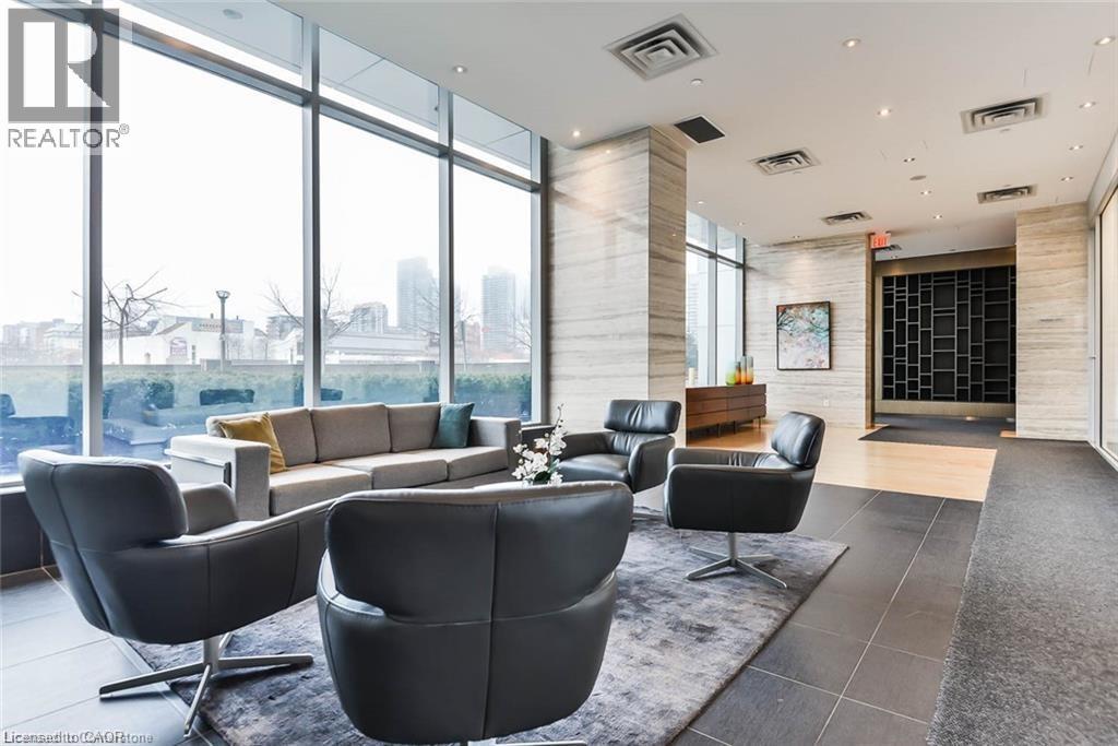 Photo 23 of 15 Iceboat Terrace Unit 1805, Toronto ON