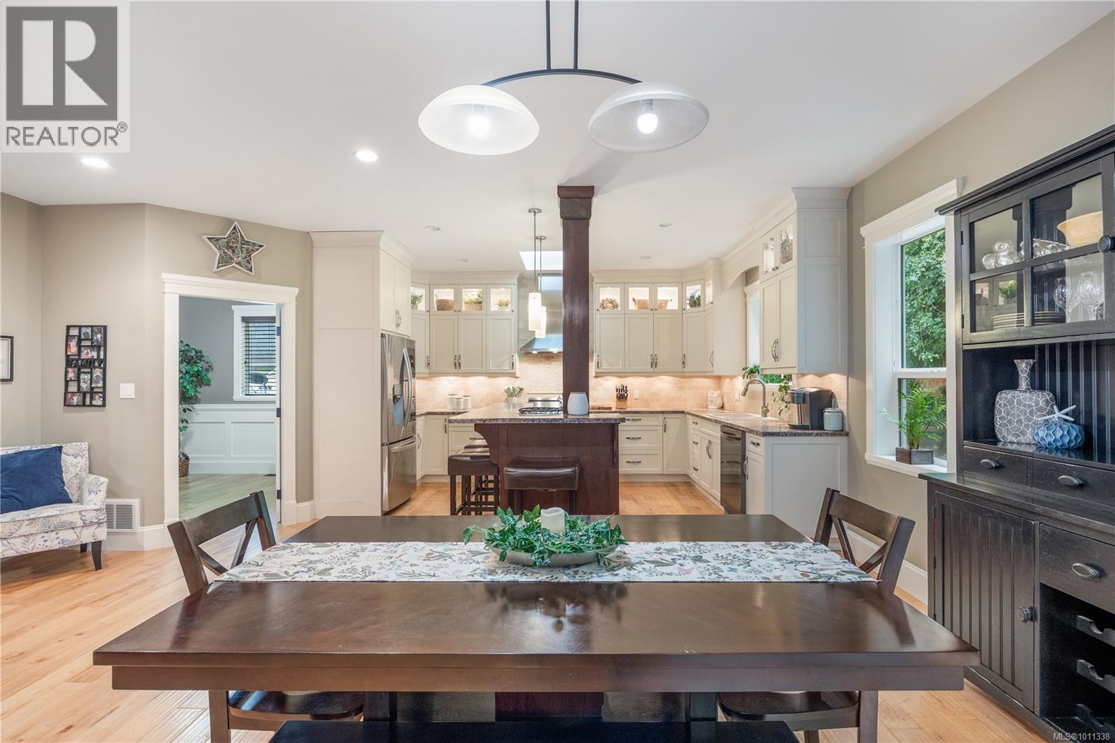 759 Cameleon Pl, Campbell River