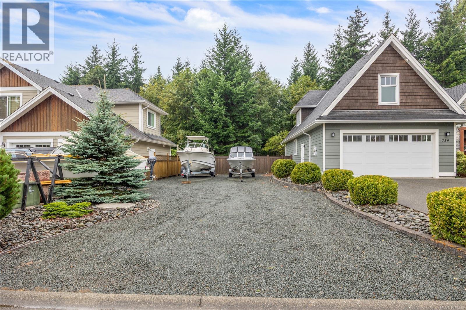 759 Cameleon Pl, Campbell River