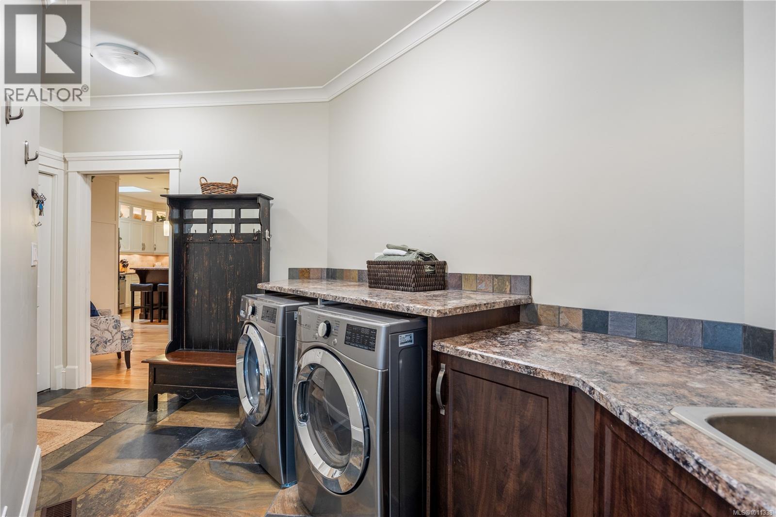 759 Cameleon Pl, Campbell River