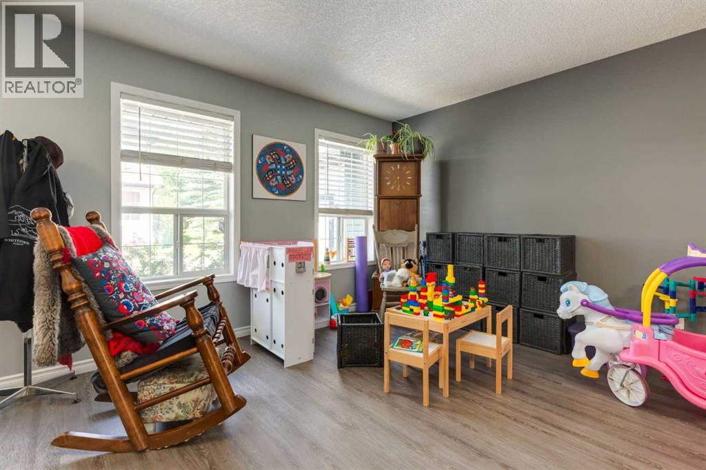 Photo 3 of 5 135 Bow Ridge Drive, Cochrane AB
