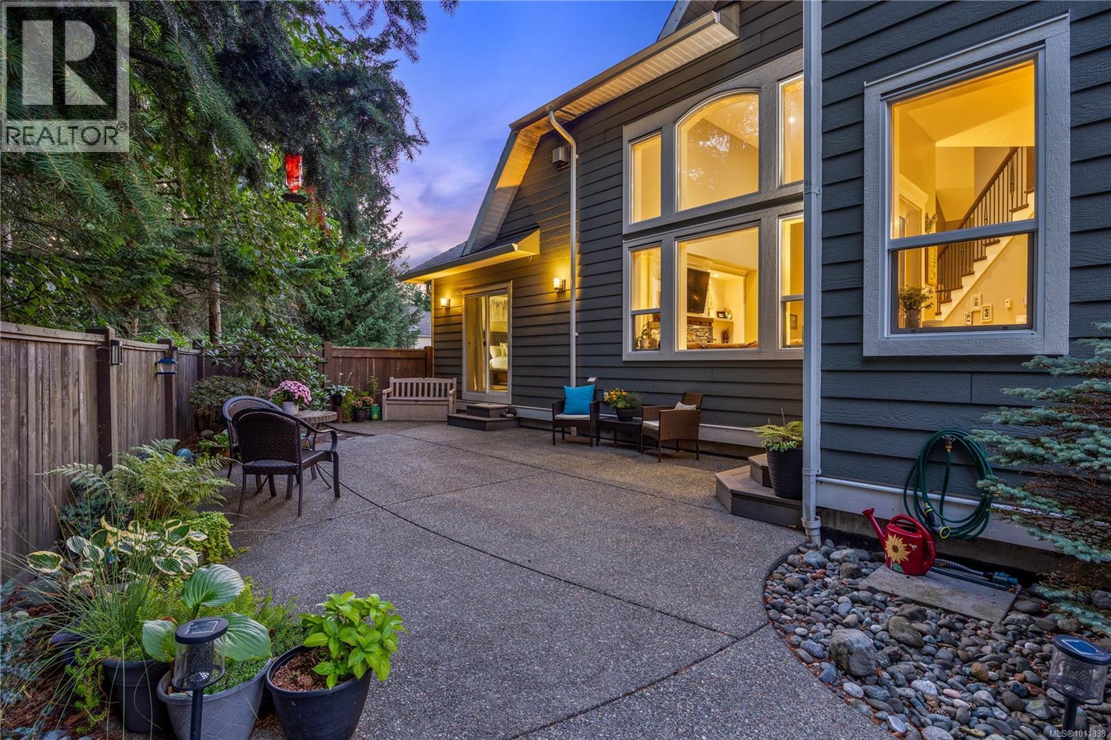 759 Cameleon Pl, Campbell River