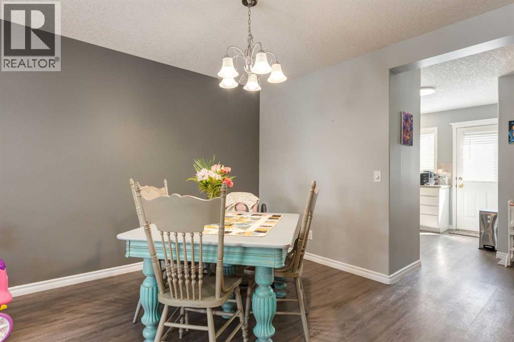 Photo 5 of 5 135 Bow Ridge Drive, Cochrane AB