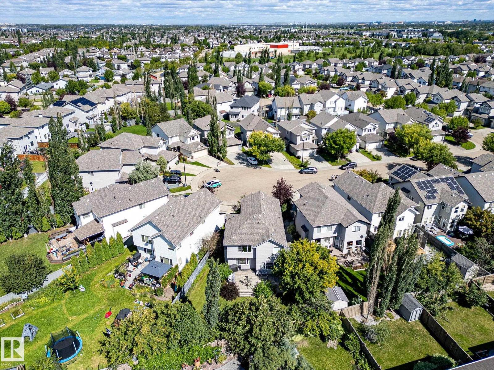 Photo 48 of 20343 46 Av Nw, Edmonton AB