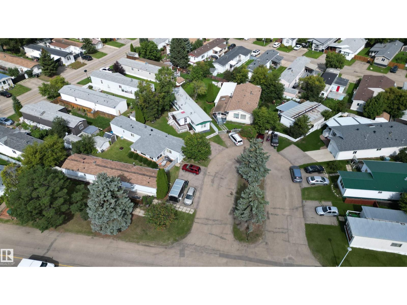 Photo 31 of 2438 Lakeview Ba Nw Nw, Edmonton AB