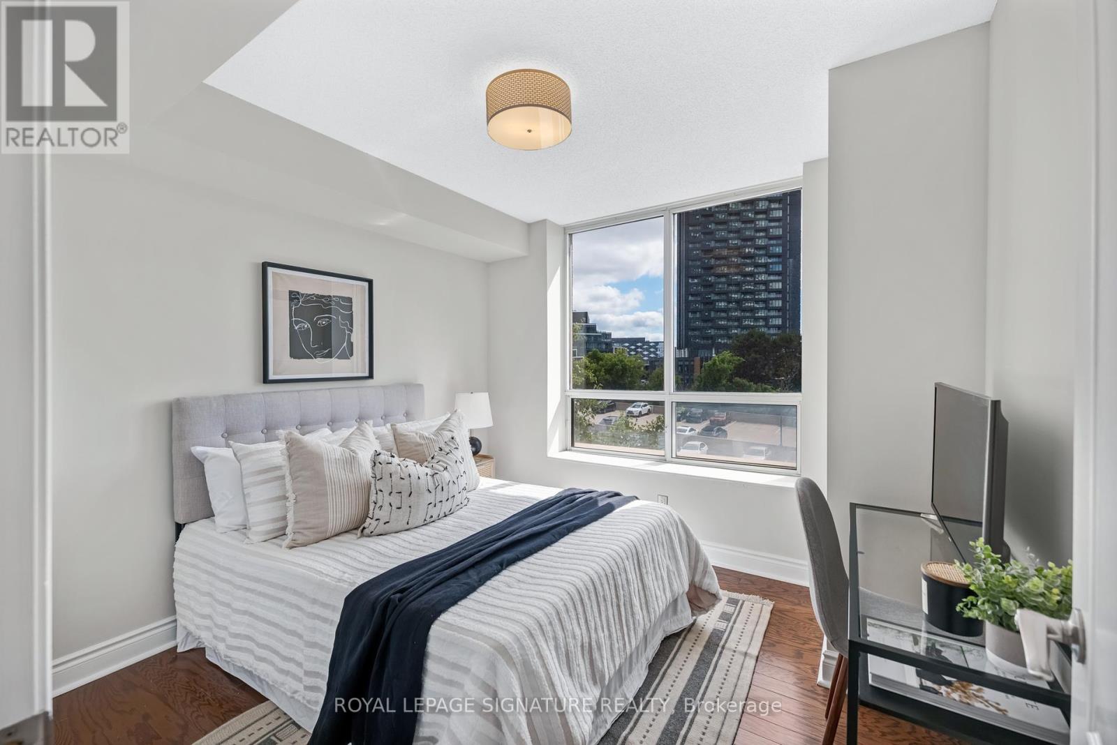 Photo 18 of 403 1103 Leslie Street, Toronto ON