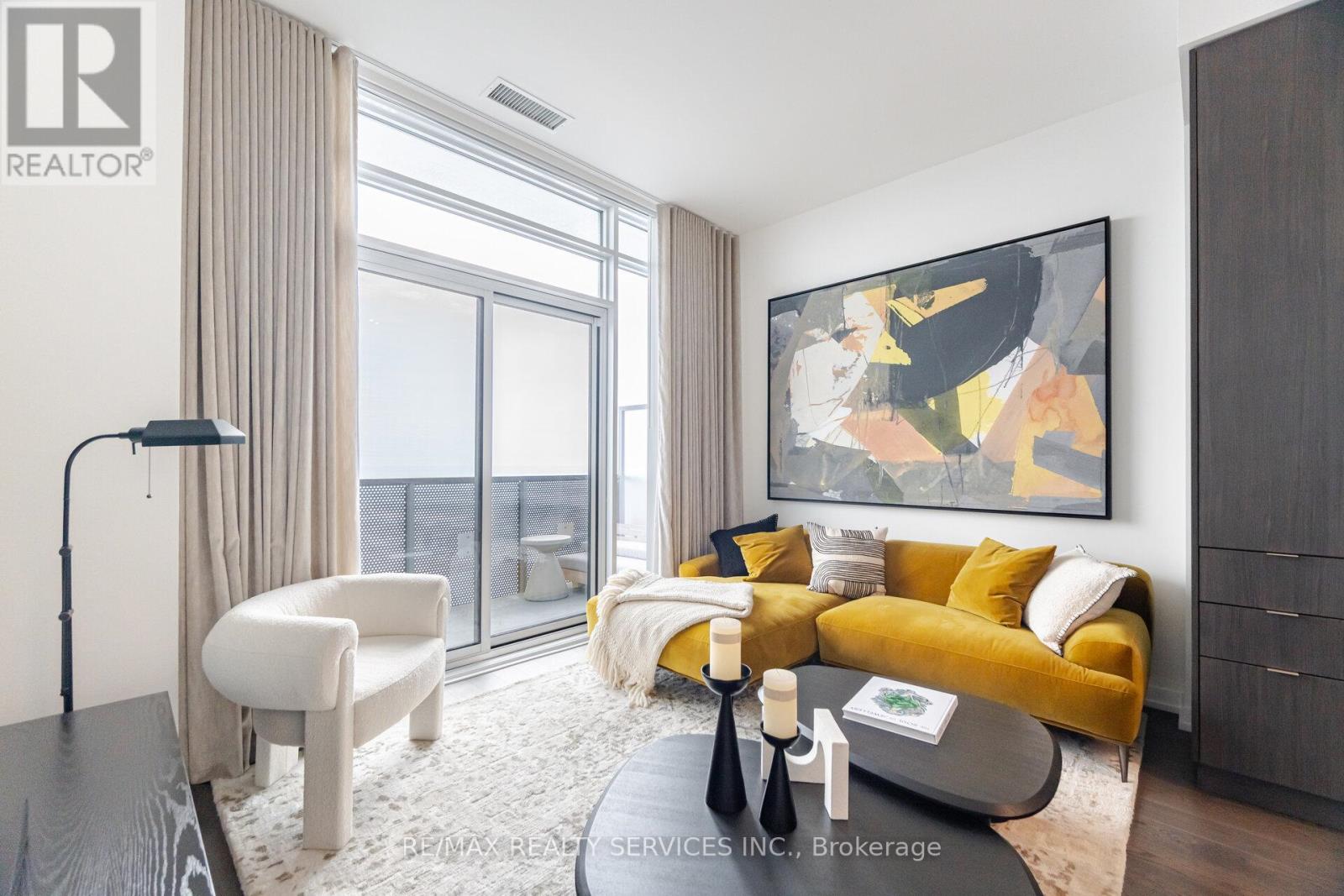 Photo 11 of Ph 103 138 Downes Street, Toronto ON