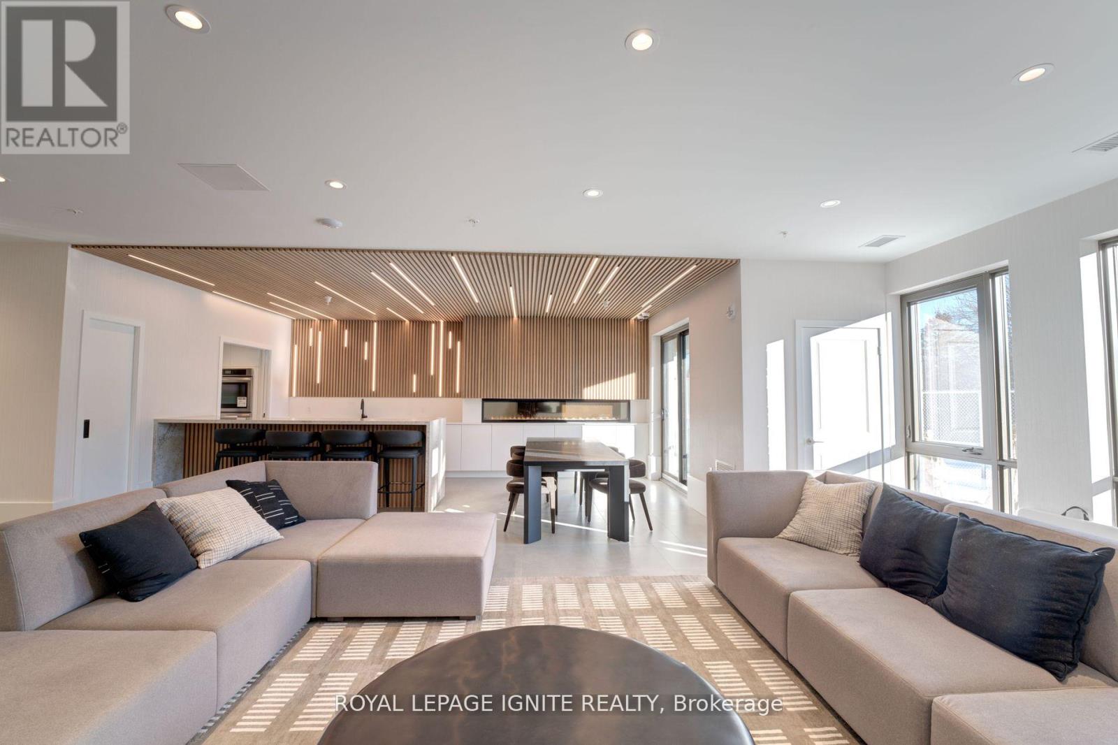 Photo 31 of 415 385 Arctic Red Drive, Oshawa ON