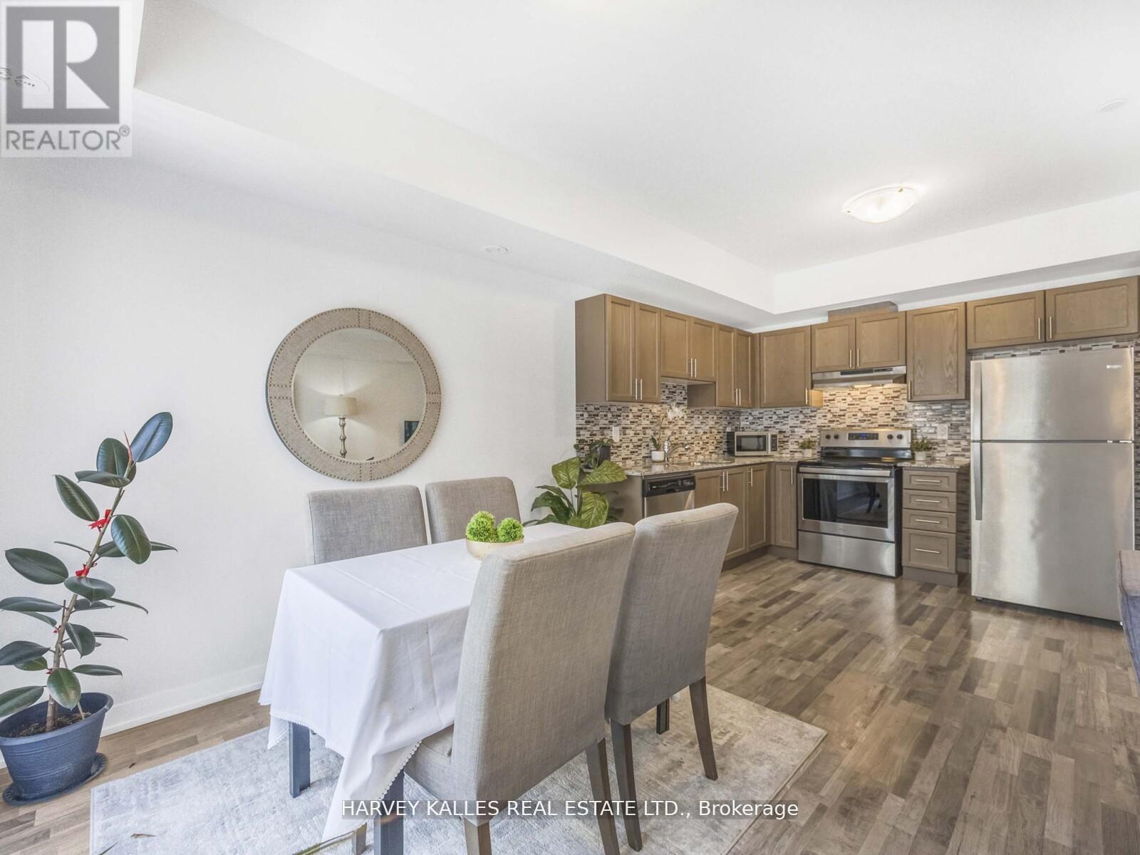 Photo 6 of 404 1460 Whites Road, Pickering ON