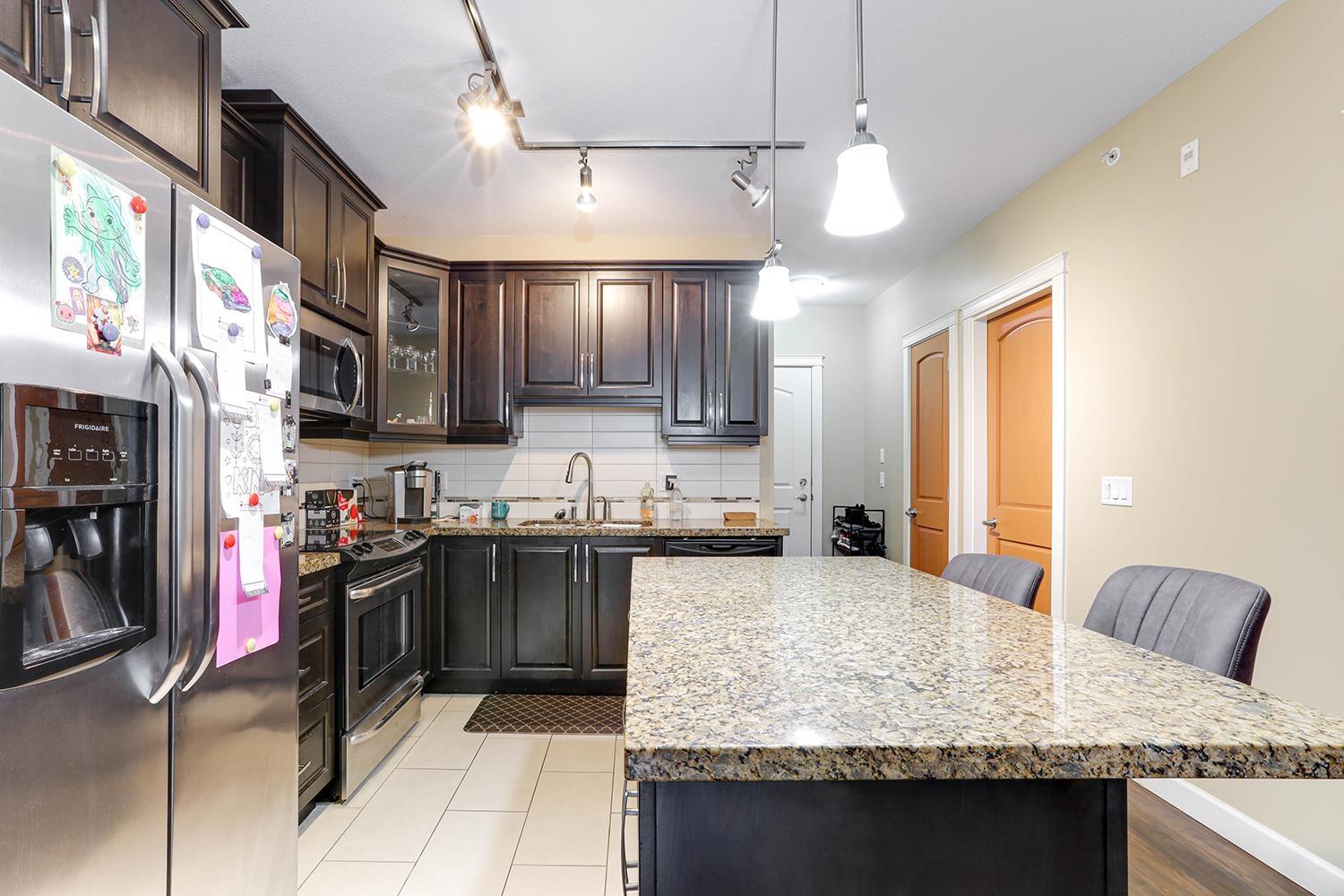 Photo 16 of 404 8328 207 A Street, Langley BC