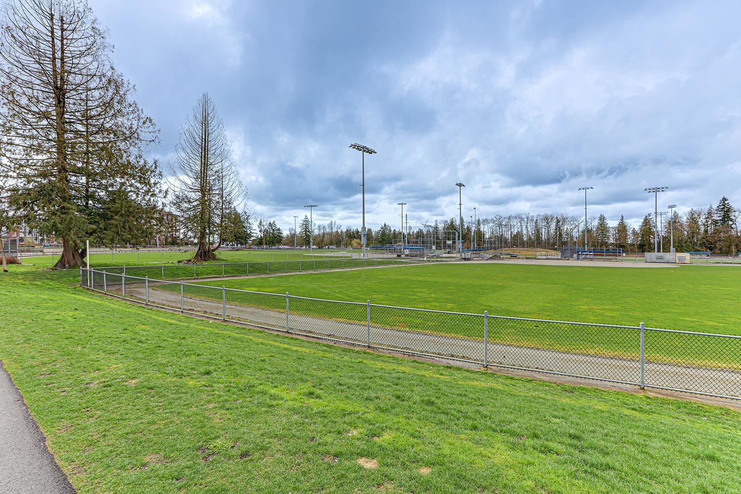Photo 31 of 404 8328 207 A Street, Langley BC