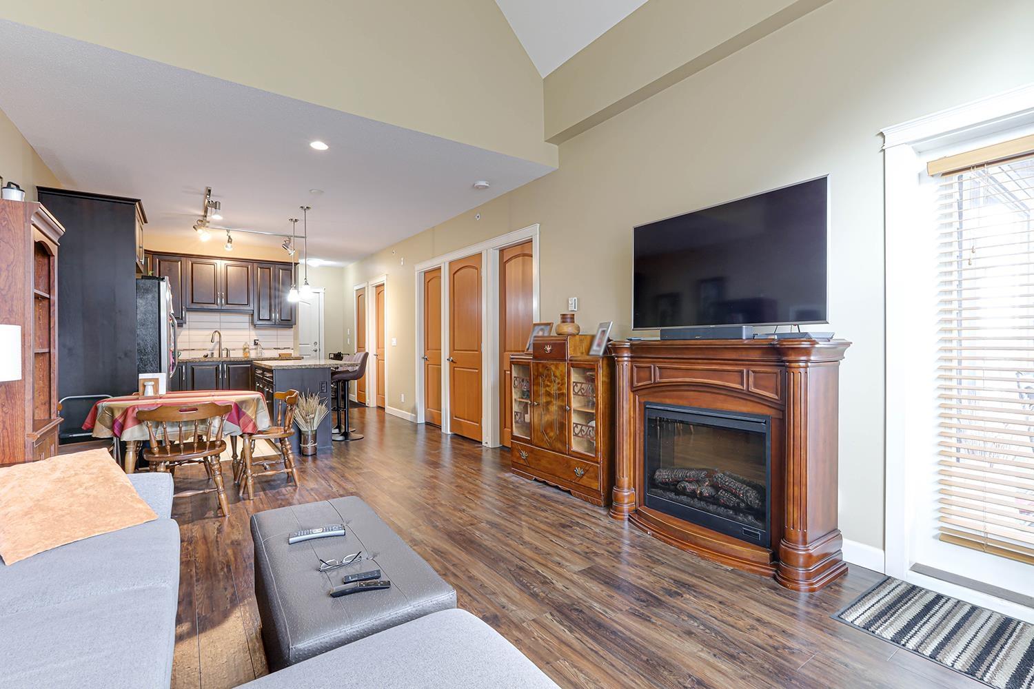 Photo 6 of 404 8328 207 A Street, Langley BC