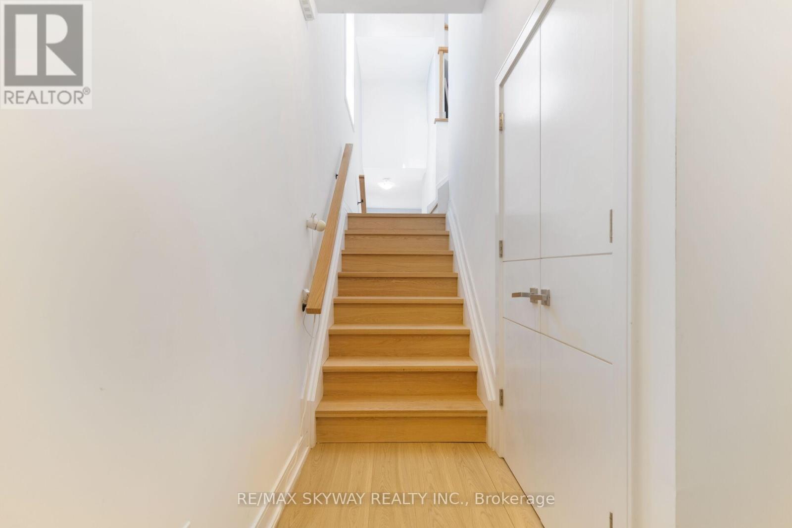 Photo 43 of 7 Taylor Court, Caledon ON