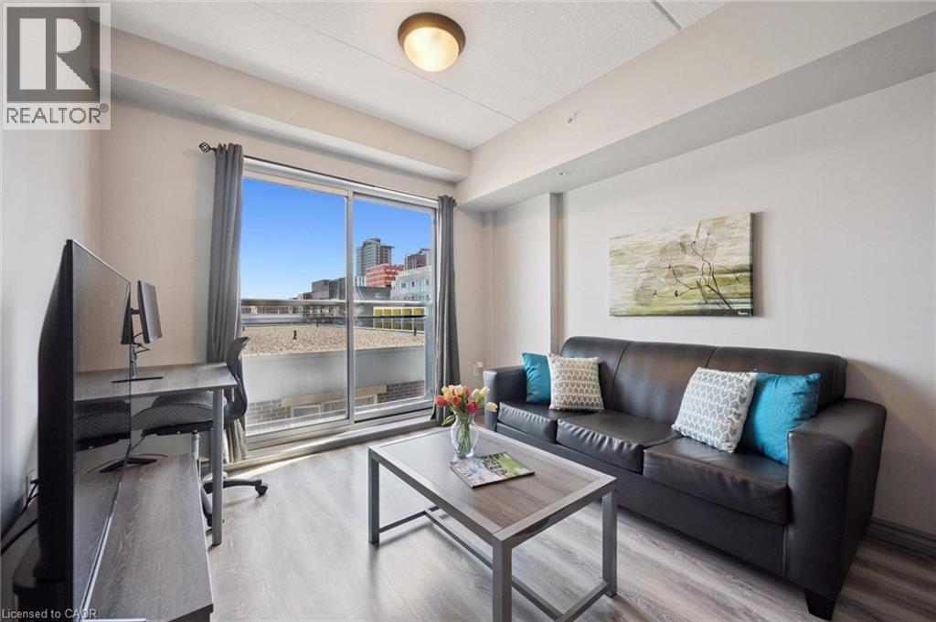 Photo 7 of 275 Larch Street Unit F 515, Waterloo ON