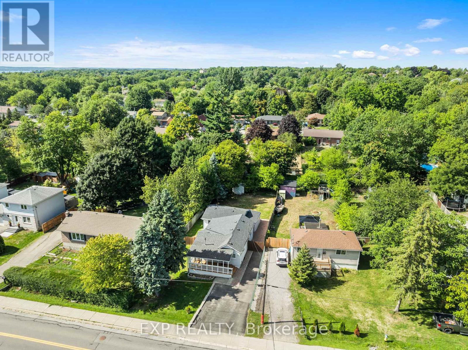 Photo 1 of 148 Morton Avenue, Georgina ON