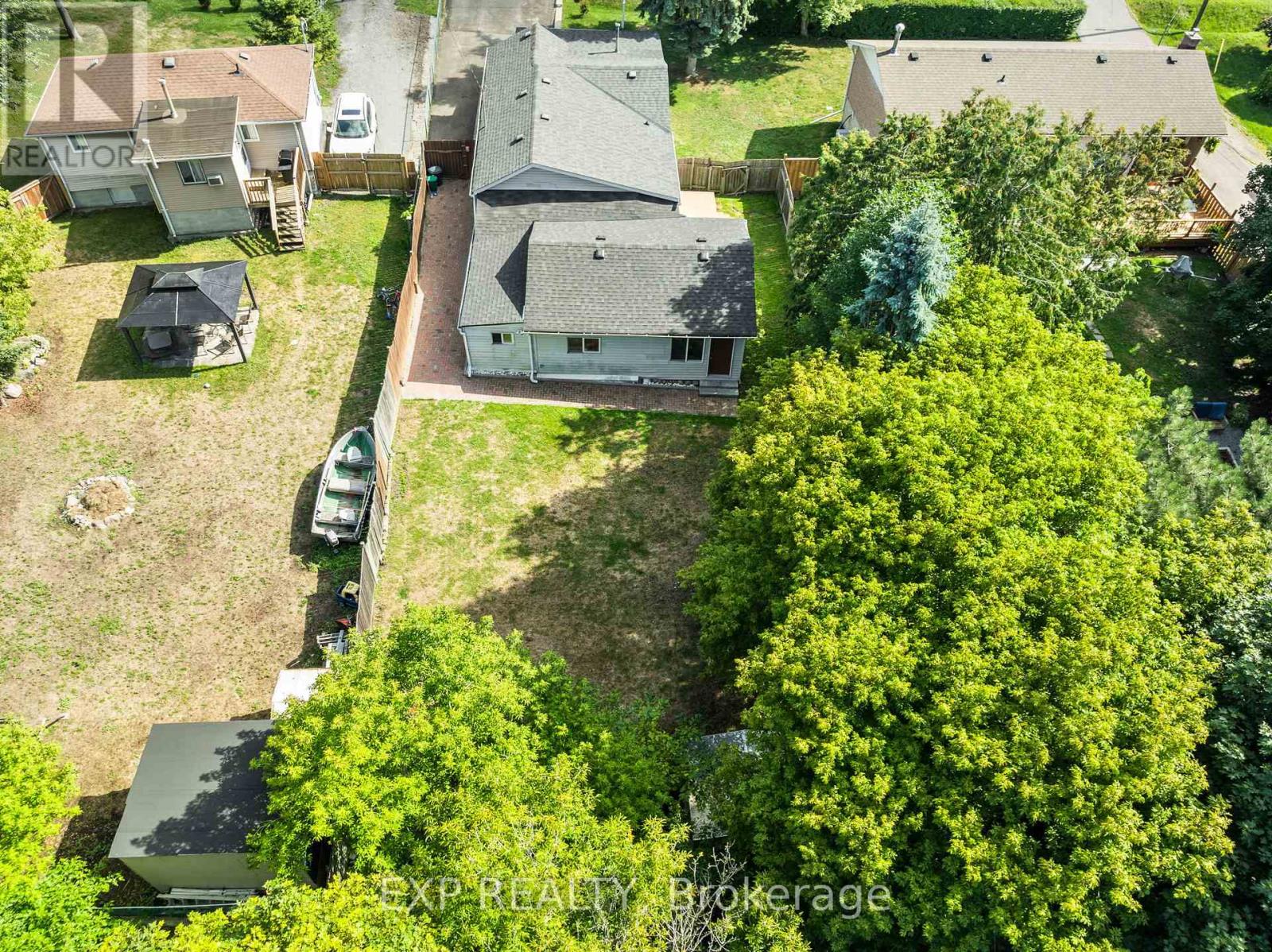 Photo 29 of 148 Morton Avenue, Georgina ON
