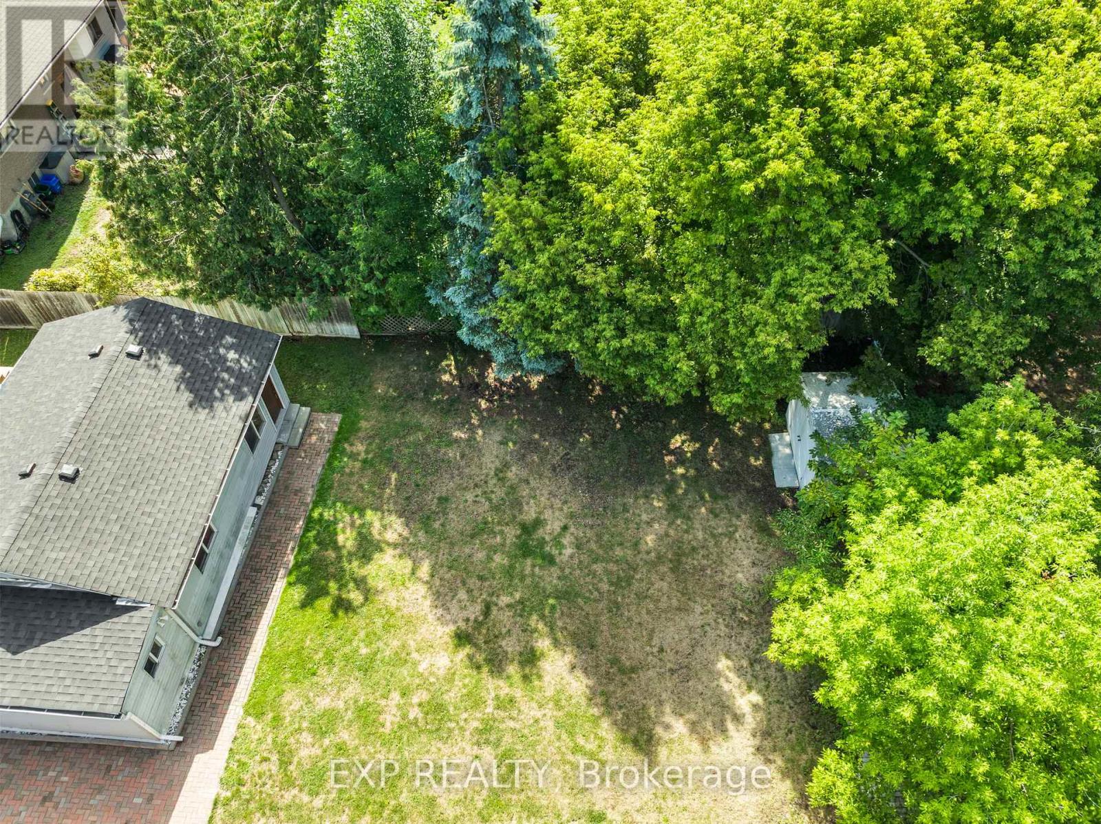 Photo 31 of 148 Morton Avenue, Georgina ON
