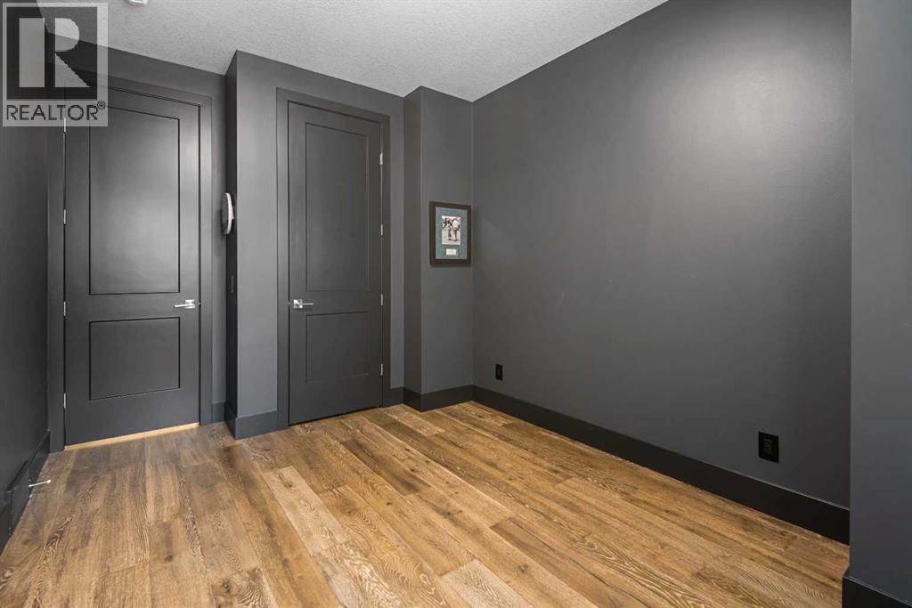 Single Family House for Sale in A  Avenue SW North Glenmore Park Calgary 