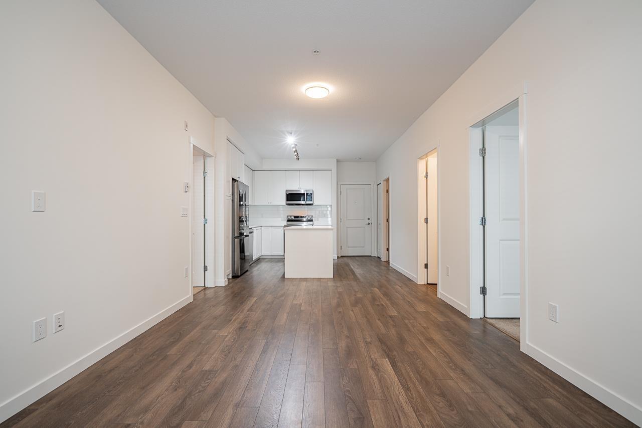 Photo 13 of 210 15825 85 Avenue, Surrey BC