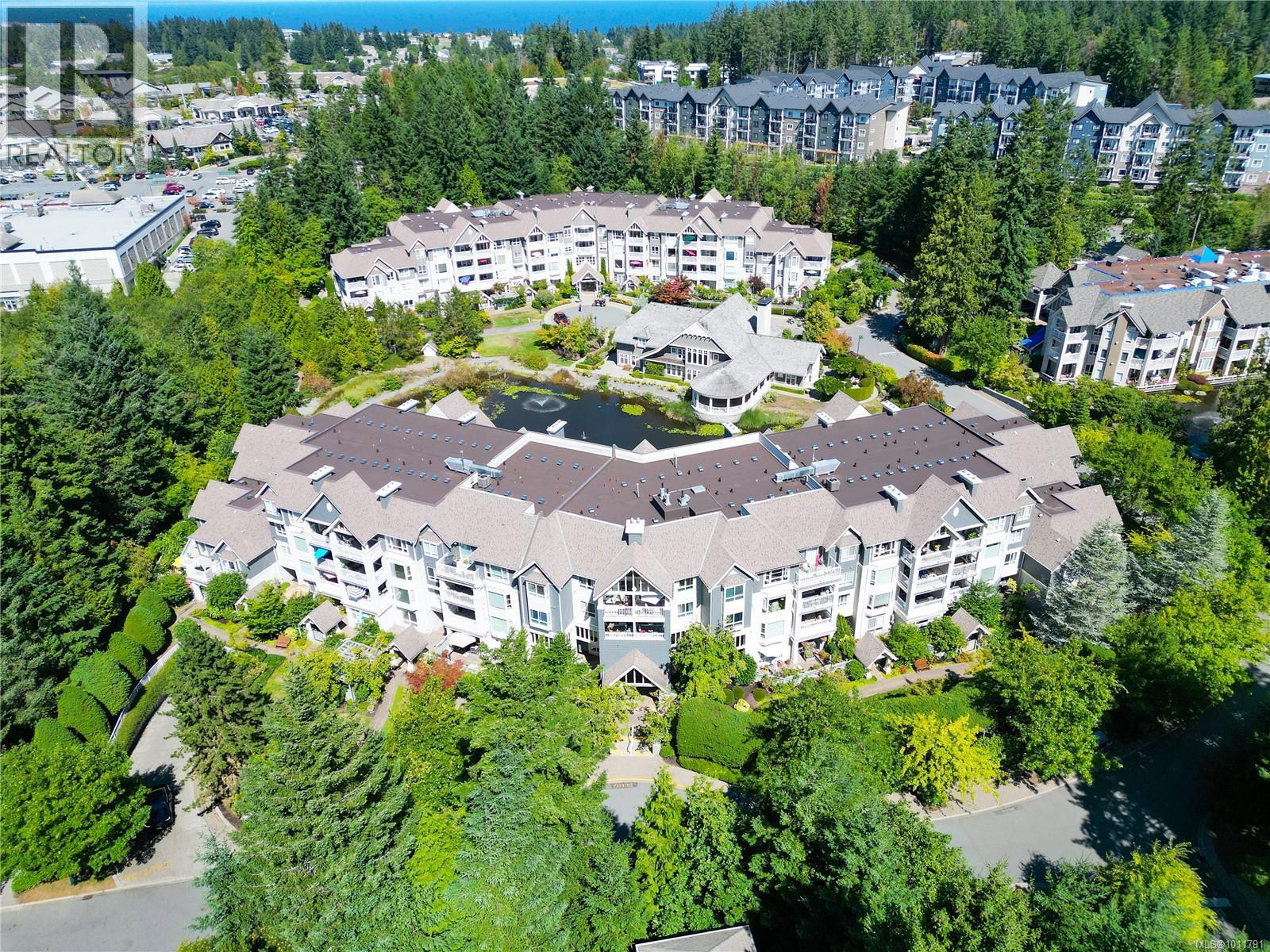 Photo 1 of 402 5650 Edgewater Lane, Nanaimo BC