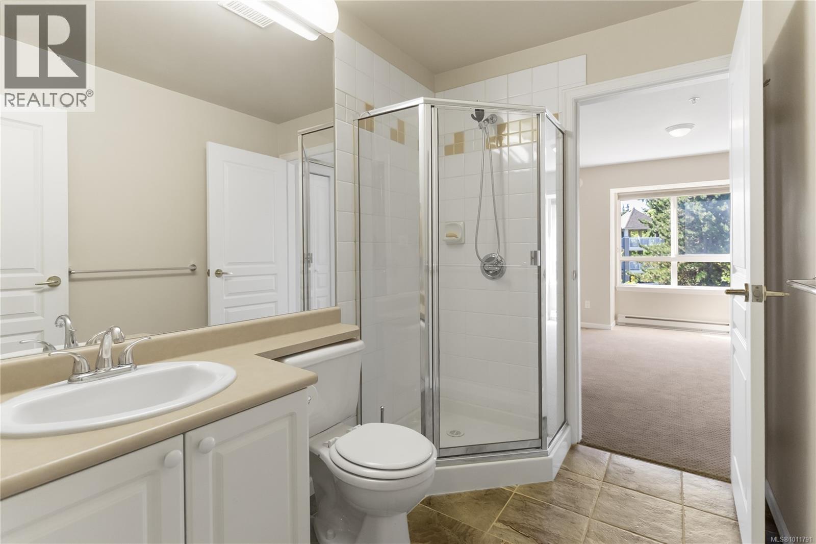 Photo 24 of 402 5650 Edgewater Lane, Nanaimo BC