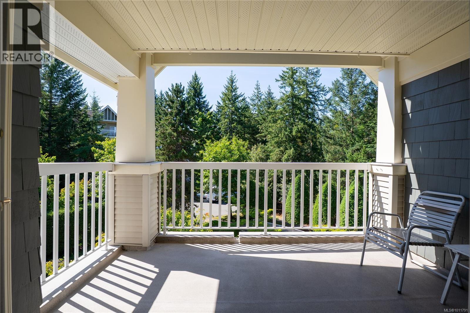 Photo 31 of 402 5650 Edgewater Lane, Nanaimo BC
