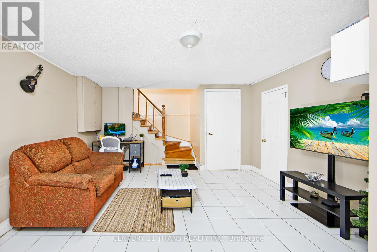 Photo 18 of 7606 Netherwood Road, Mississauga ON