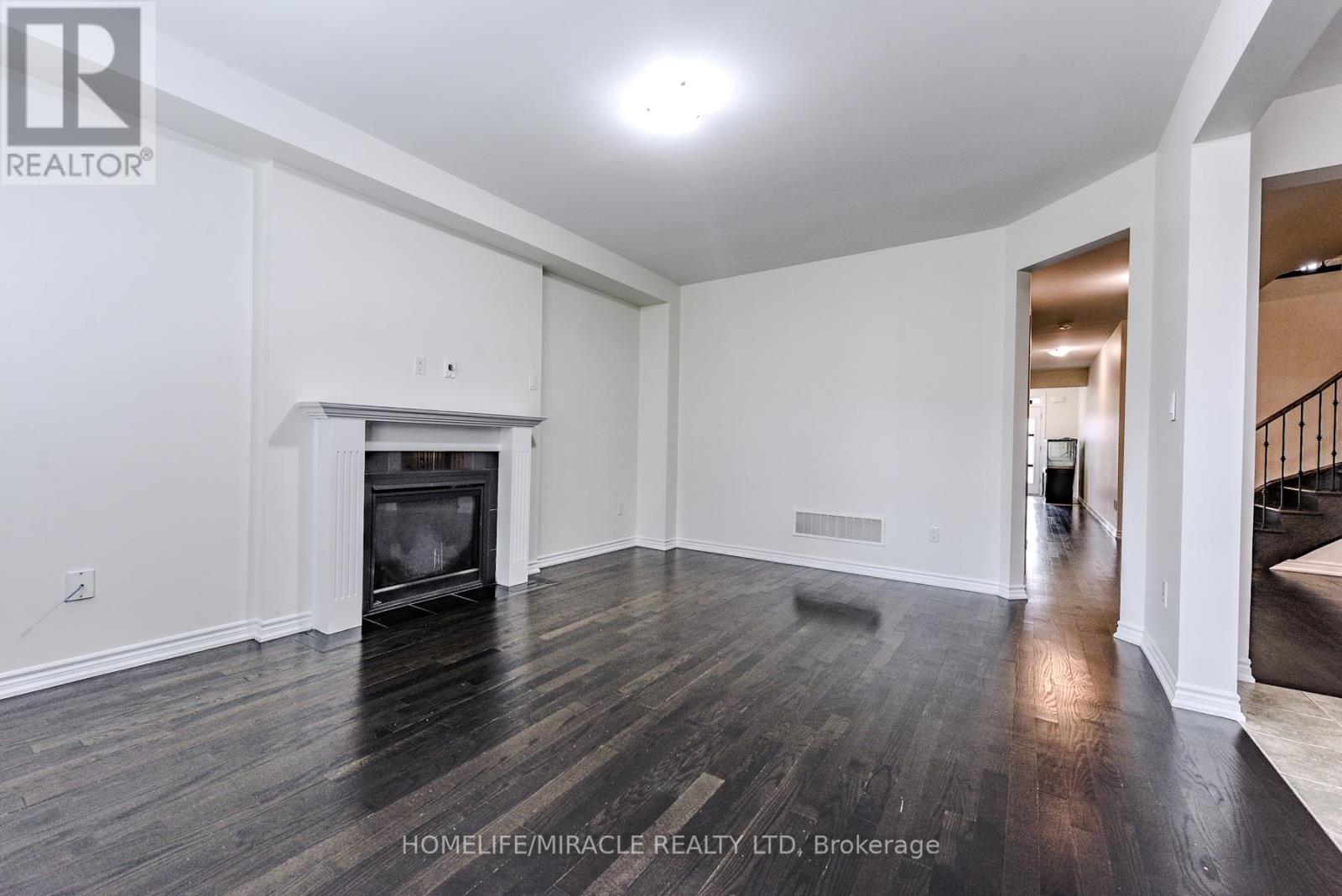 Photo 28 of 61 Bucksaw Street, Brampton ON