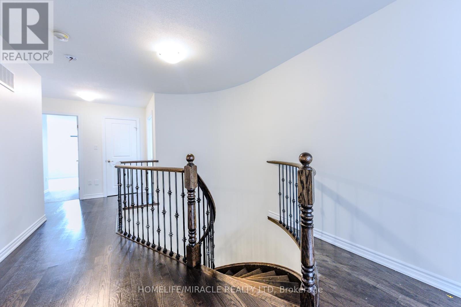 Photo 21 of 61 Bucksaw Street, Brampton ON