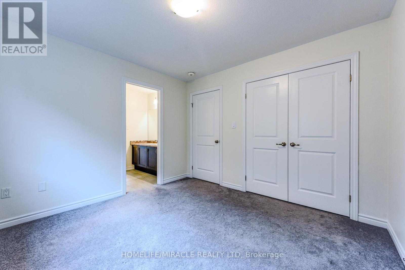 Photo 36 of 61 Bucksaw Street, Brampton ON