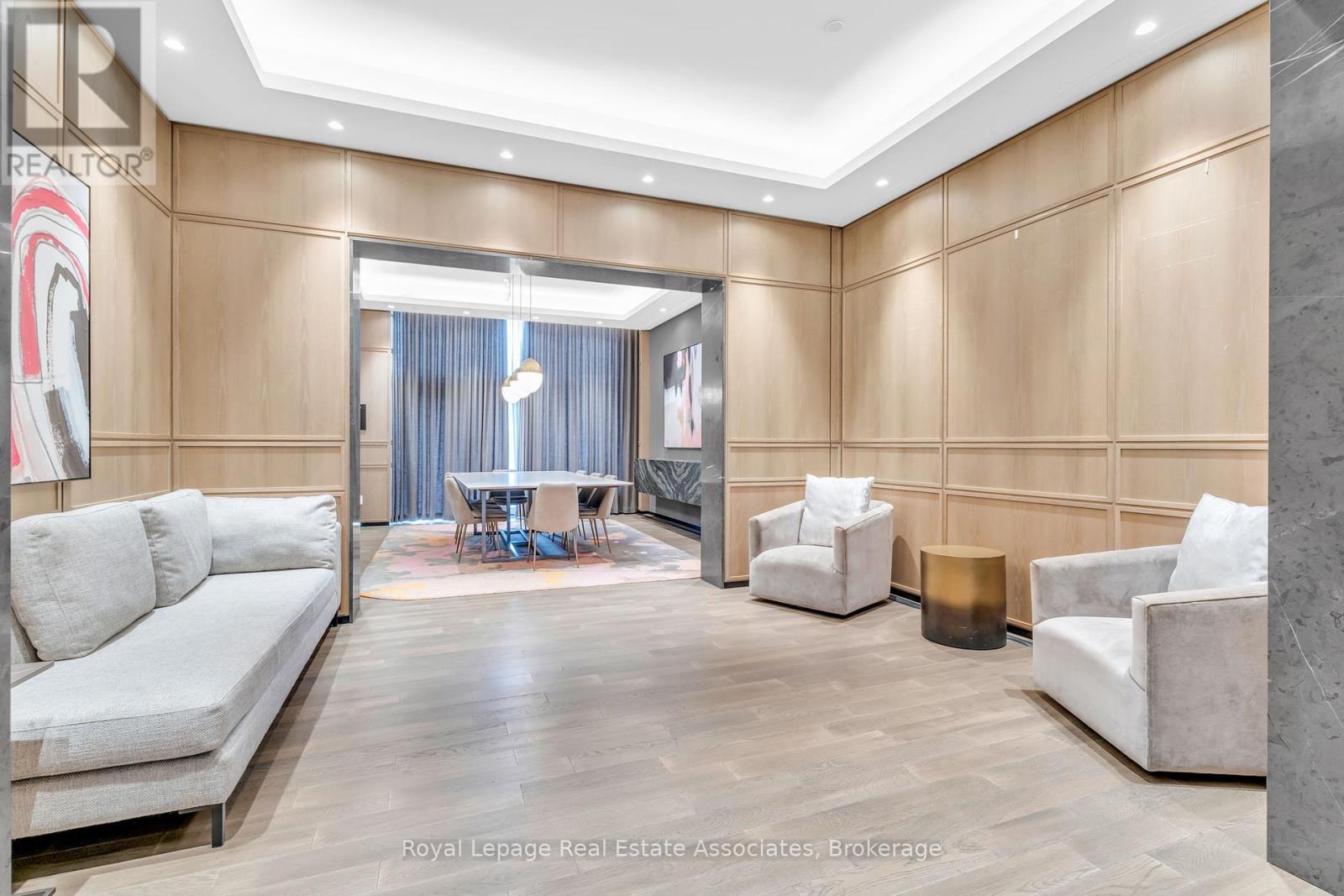 Photo 17 of 333 5 Mabelle Avenue, Toronto ON