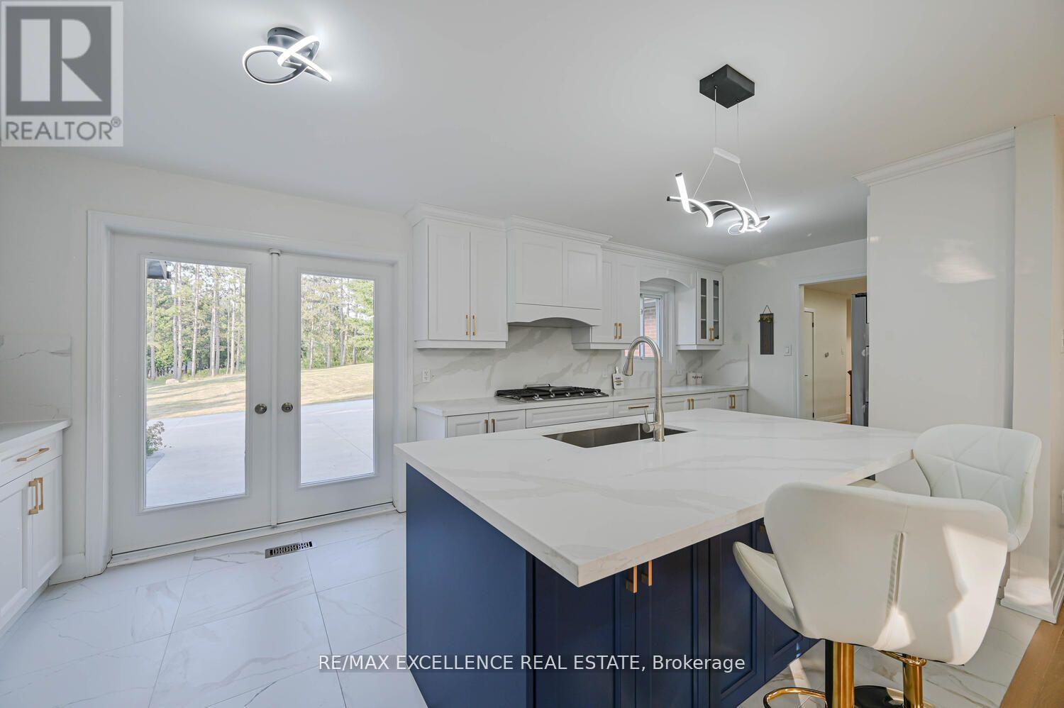 Photo 20 of 14812 Centreville Creek Road, Caledon ON