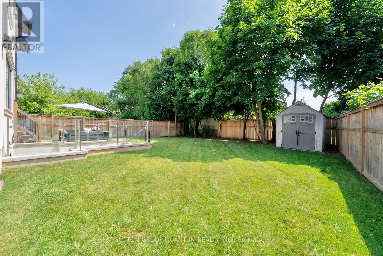 Photo 44 of 1486 Pembroke Drive, Oakville ON