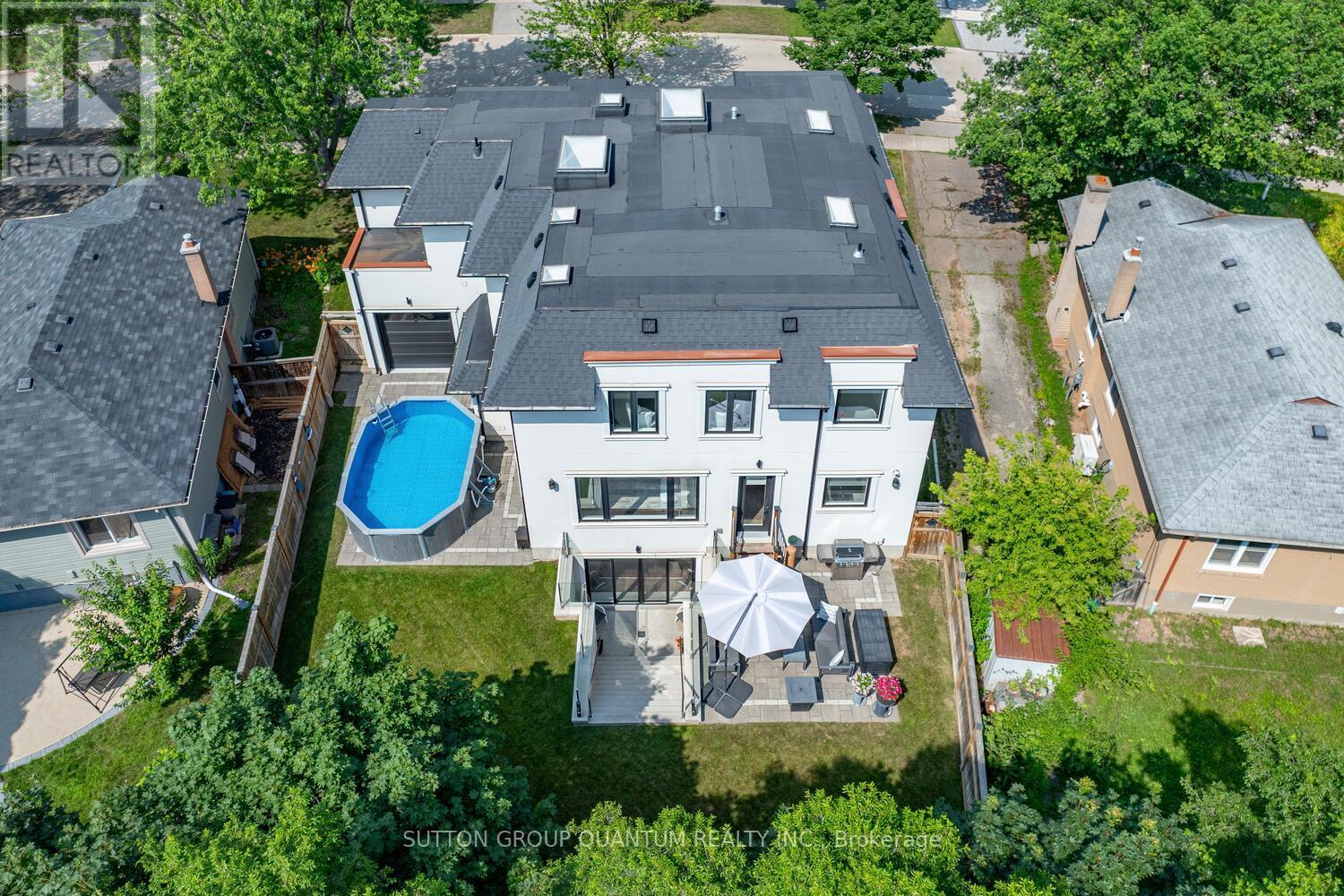 Photo 46 of 1486 Pembroke Drive, Oakville ON