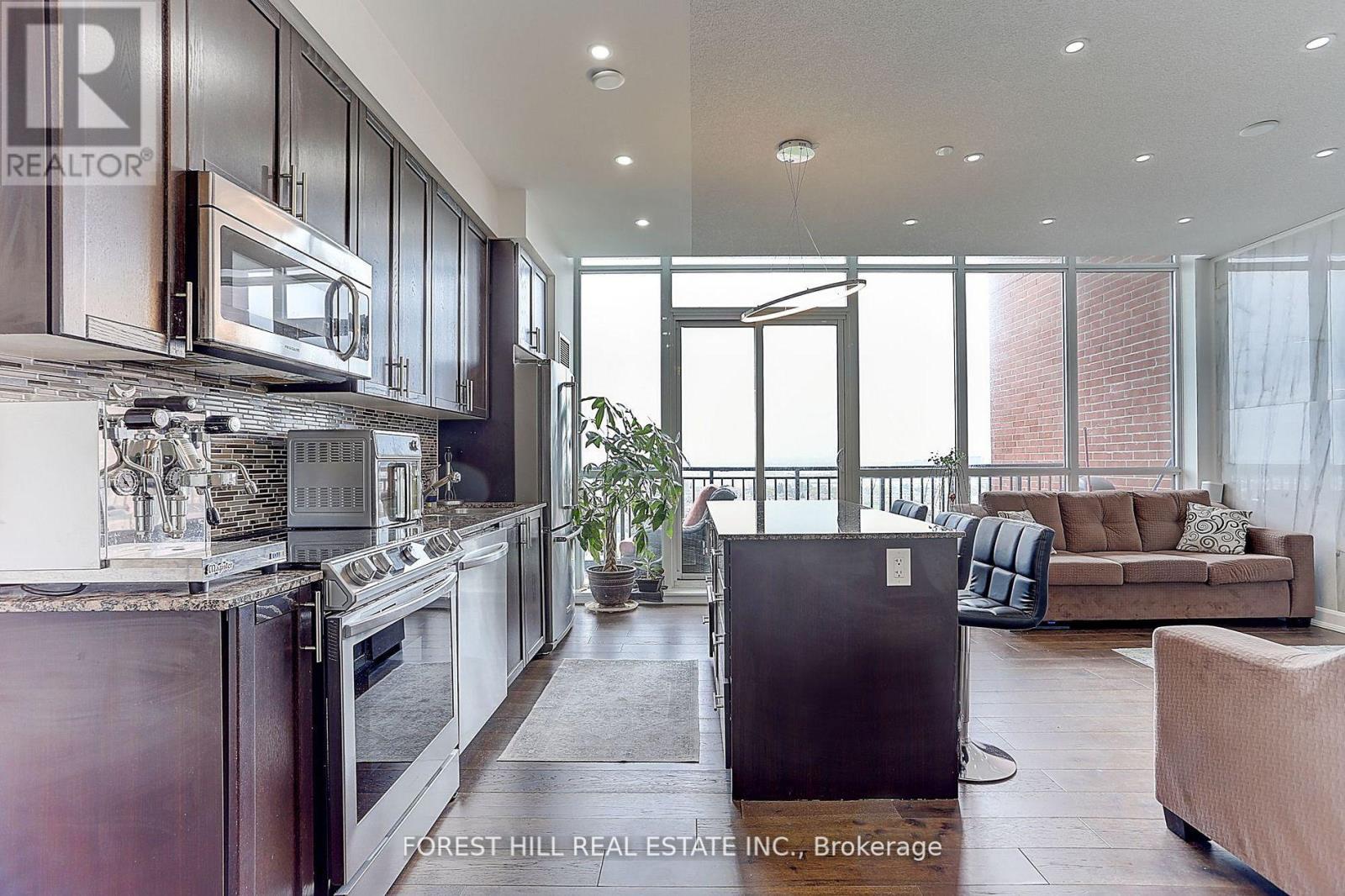 Photo 13 of 2121 800 Lawrence Avenue W, Toronto ON