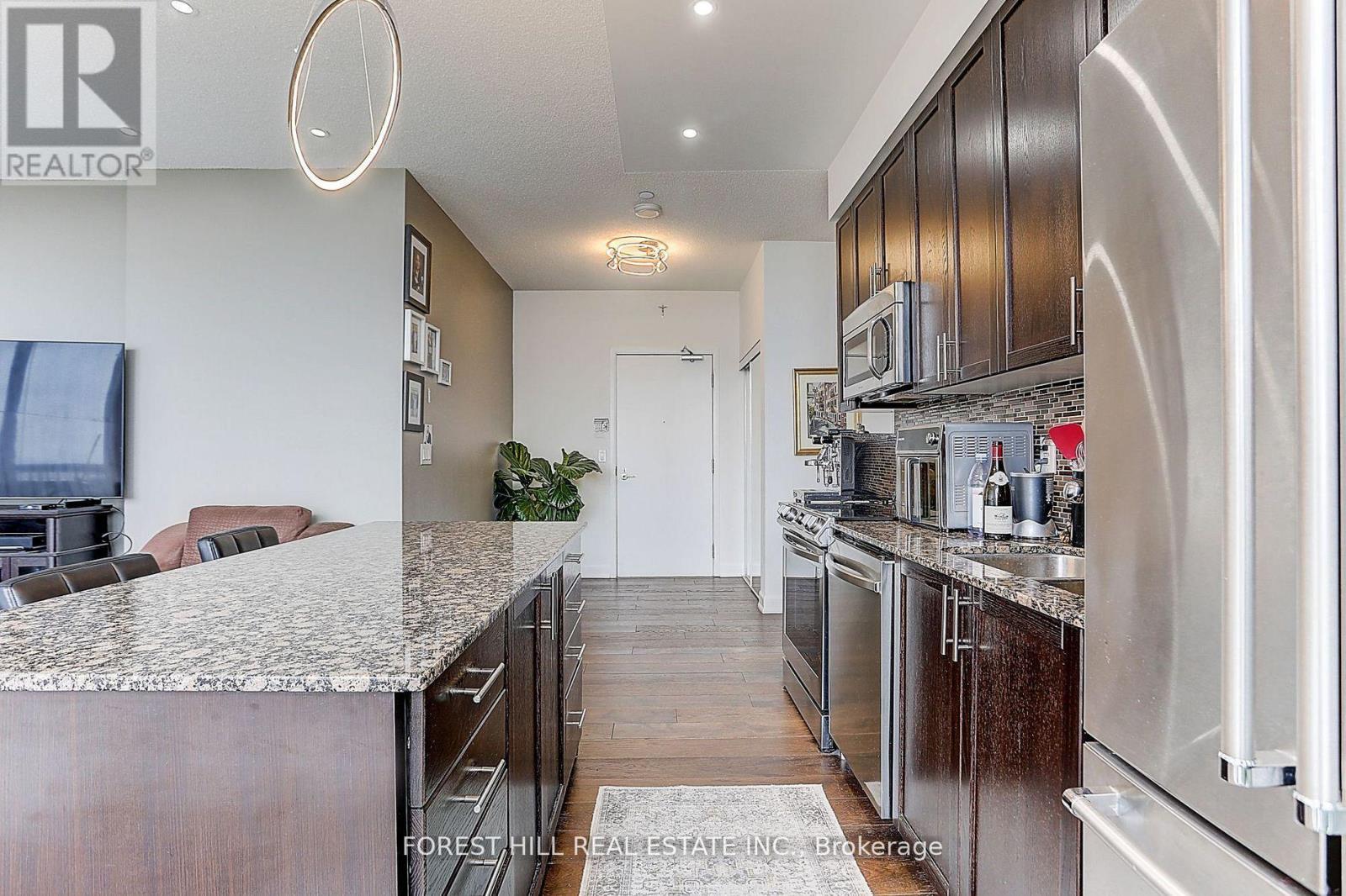 Photo 14 of 2121 800 Lawrence Avenue W, Toronto ON