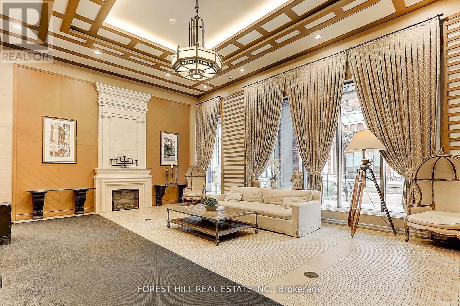 Photo 2 of 2121 800 Lawrence Avenue W, Toronto ON
