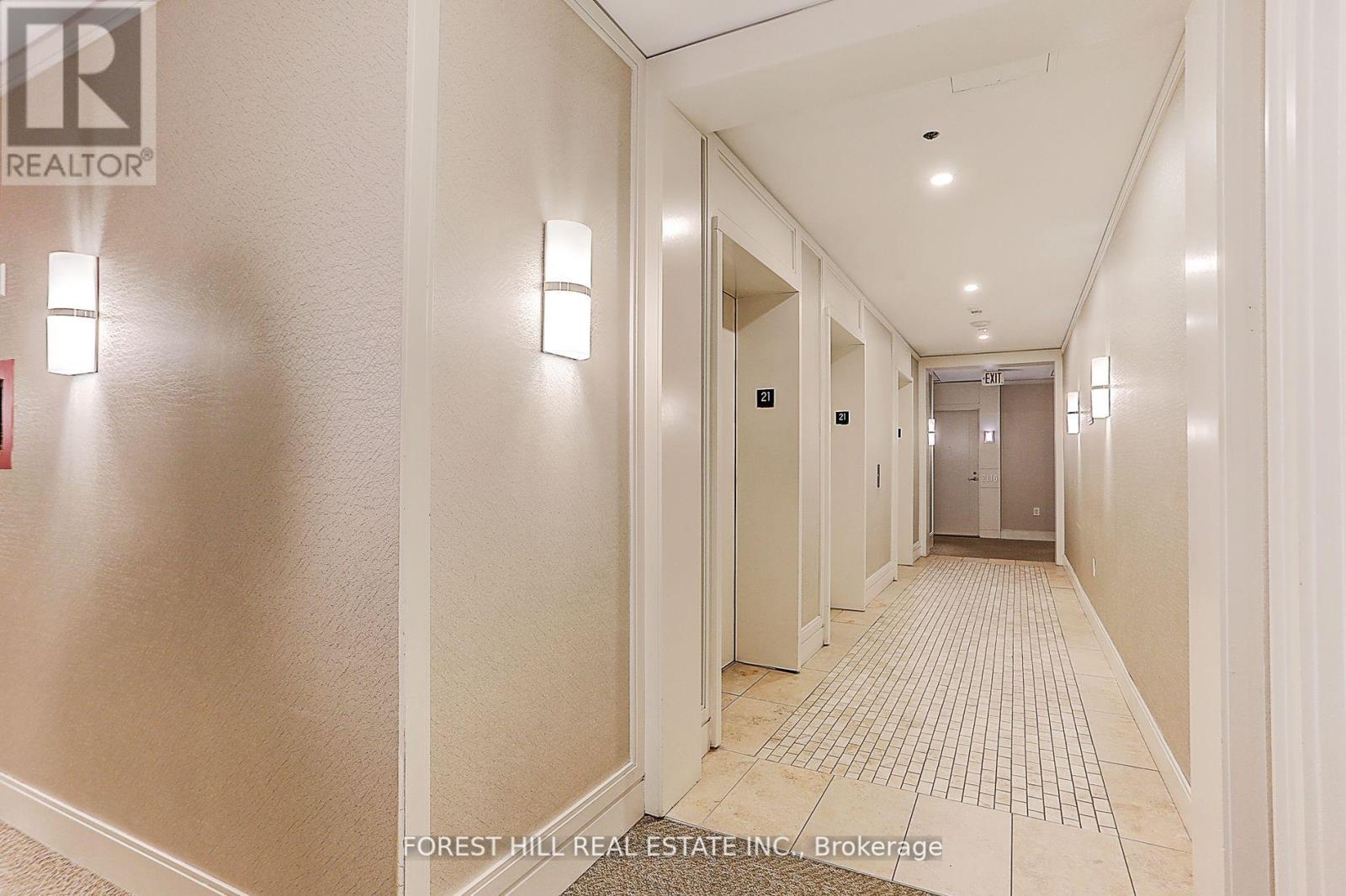 Photo 3 of 2121 800 Lawrence Avenue W, Toronto ON