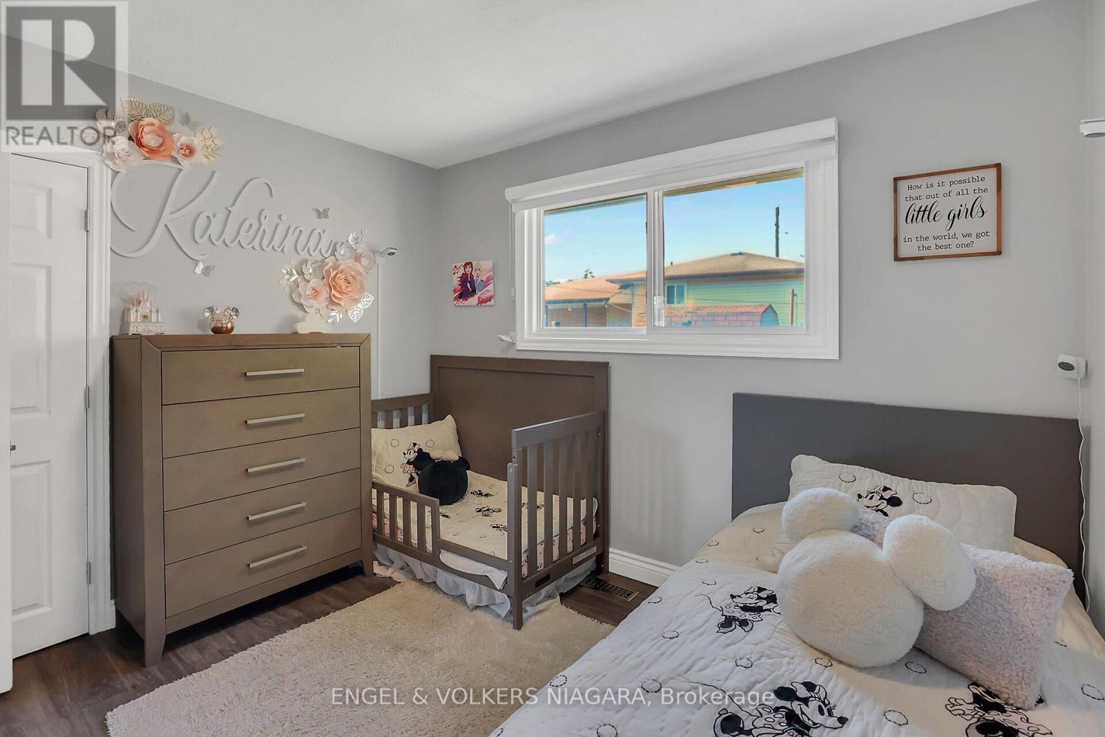 Photo 19 of 90 Rose Avenue, Thorold ON