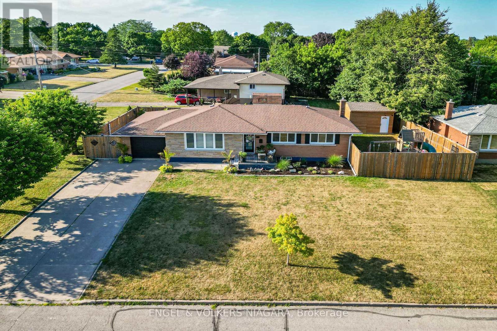 Photo 37 of 90 Rose Avenue, Thorold ON