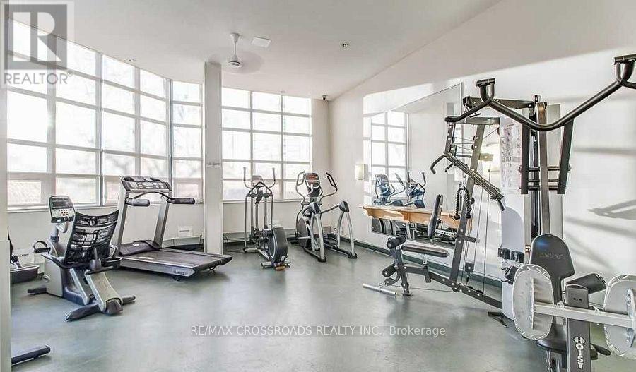Photo 15 of 1512 509 Beecroft Road, Toronto ON