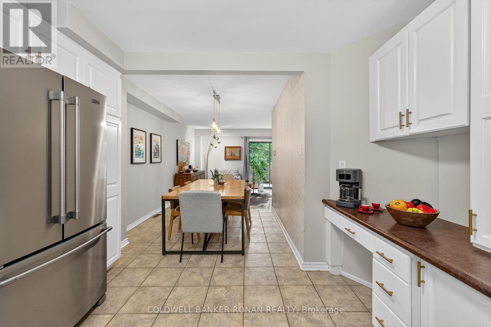 Photo 7 of 16 Fraser Avenue, New Tecumseth ON