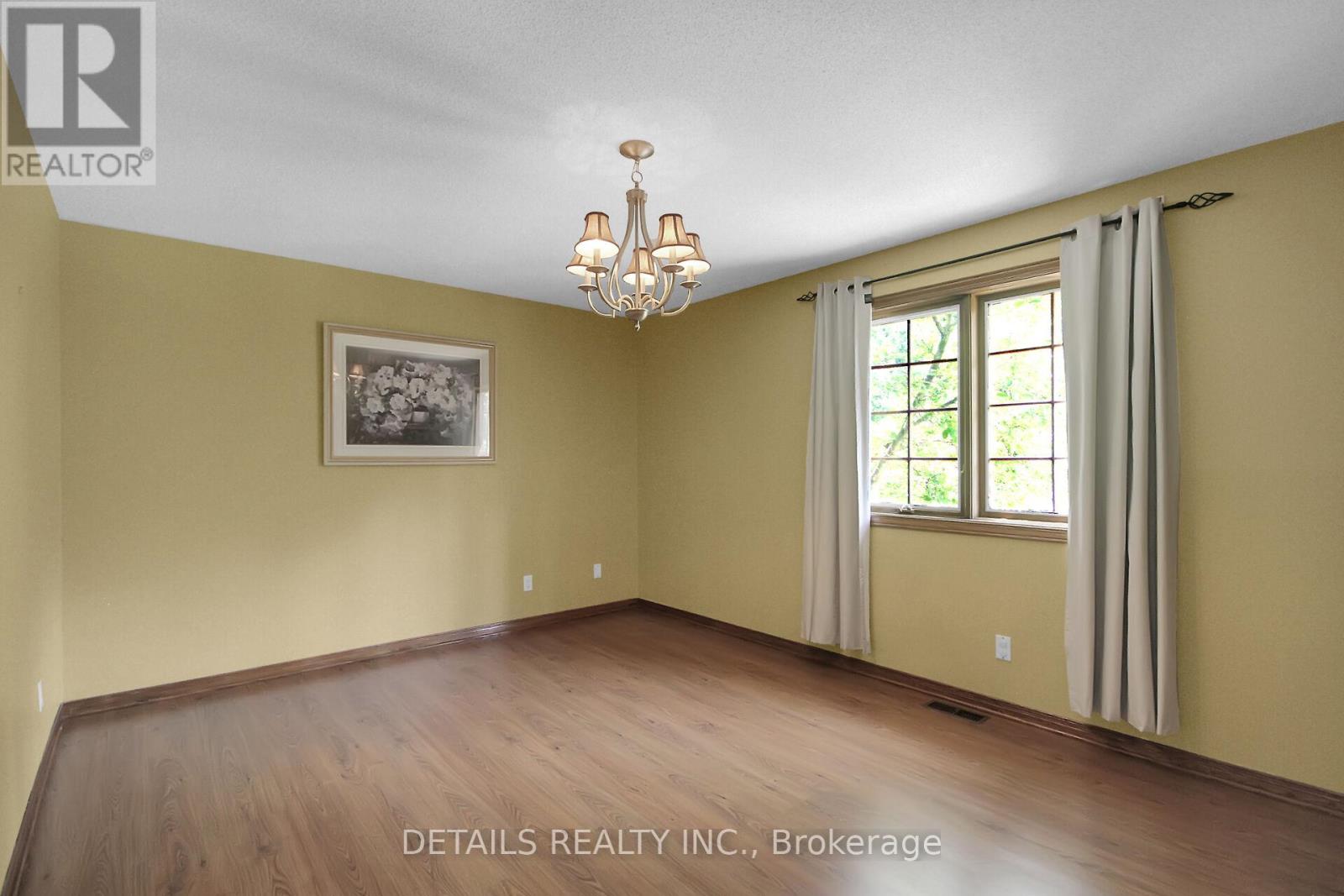 Photo 17 of 1341 Shylo Crescent, Ottawa ON