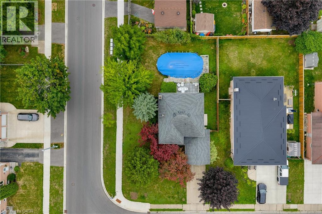 Photo 26 of 3 Briarsdale Crescent, Welland ON