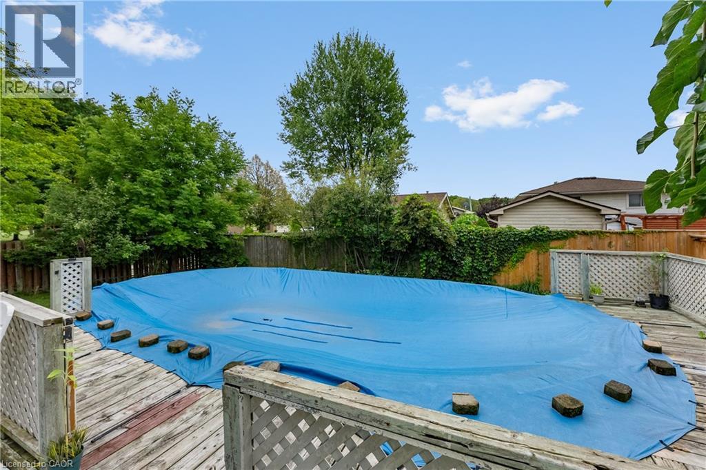 Photo 33 of 3 Briarsdale Crescent, Welland ON