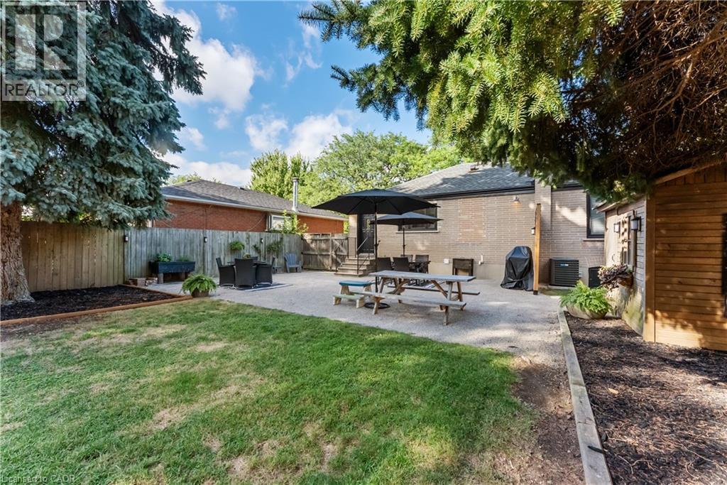 Photo 24 of 1270 Homewood Drive, Burlington ON