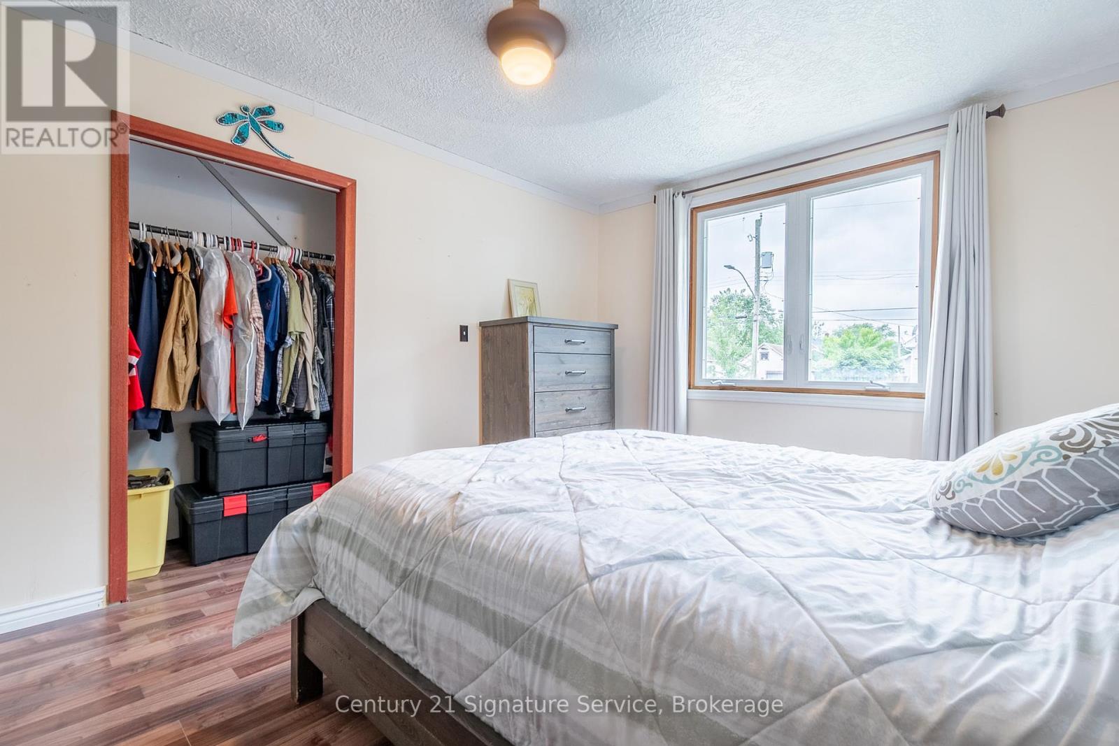 Photo 34 of 109 Santone Avenue, Welland ON