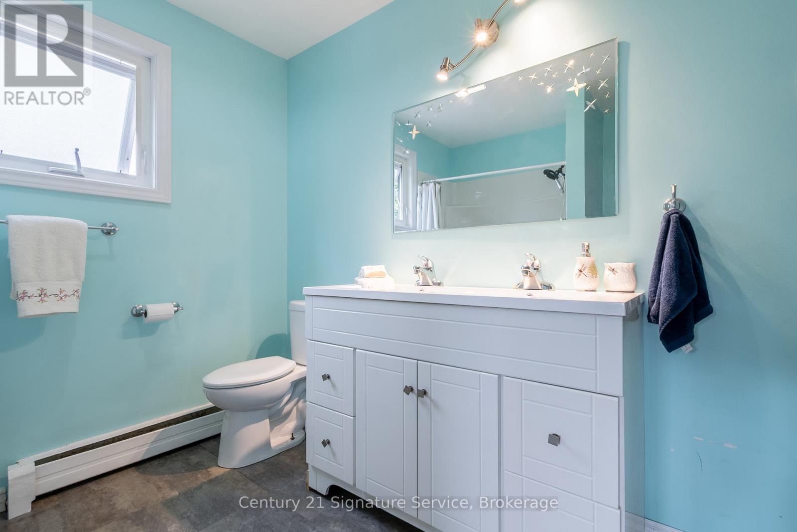 Photo 35 of 109 Santone Avenue, Welland ON