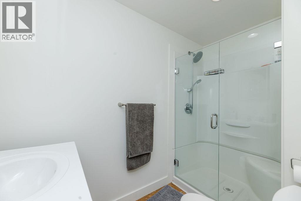 Photo 33 of 698 Franklin Road, Gibsons BC