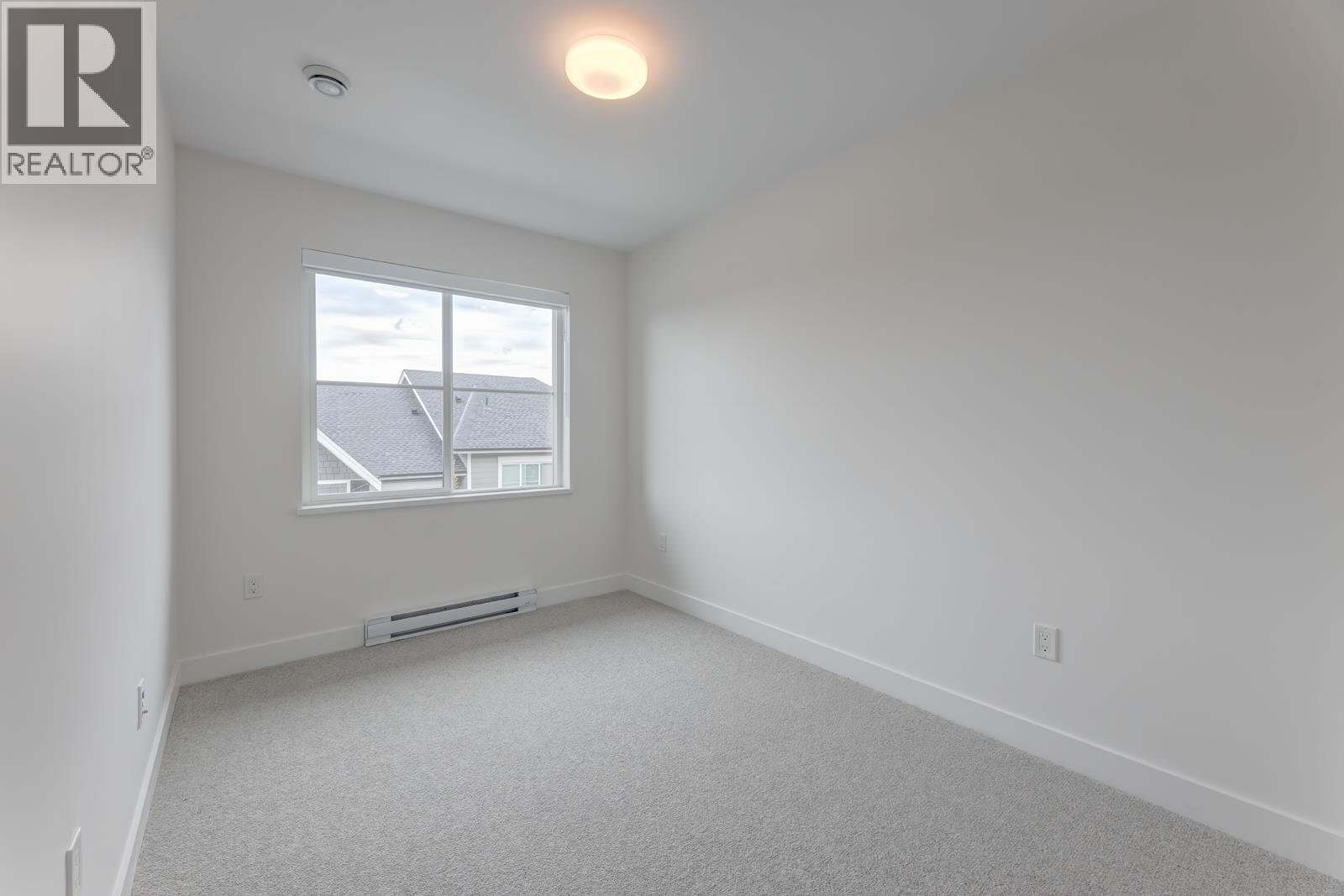 Photo 17 of 120 3421 Queenston Avenue, Coquitlam BC